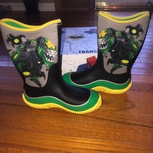 NIB muck boots